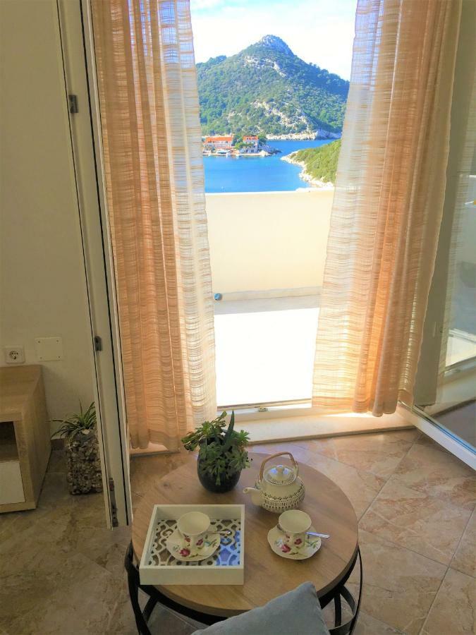 Apartments Kurelja Lastovo Ngoại thất bức ảnh