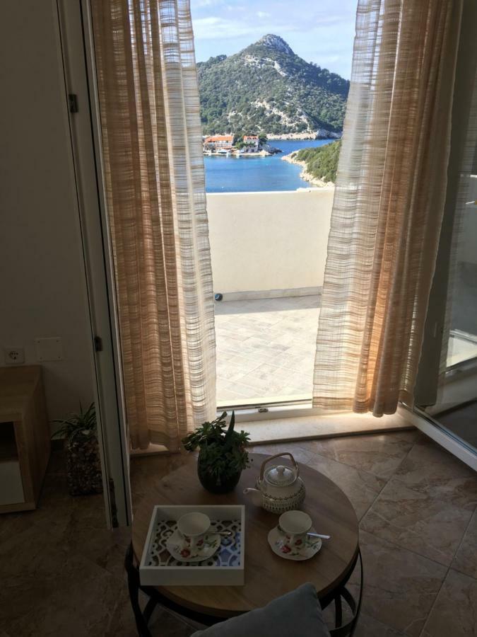 Apartments Kurelja Lastovo Ngoại thất bức ảnh