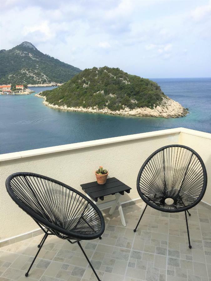 Apartments Kurelja Lastovo Ngoại thất bức ảnh