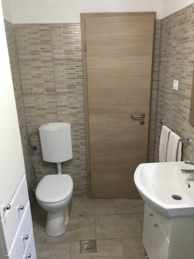 Apartments Kurelja Lastovo Ngoại thất bức ảnh
