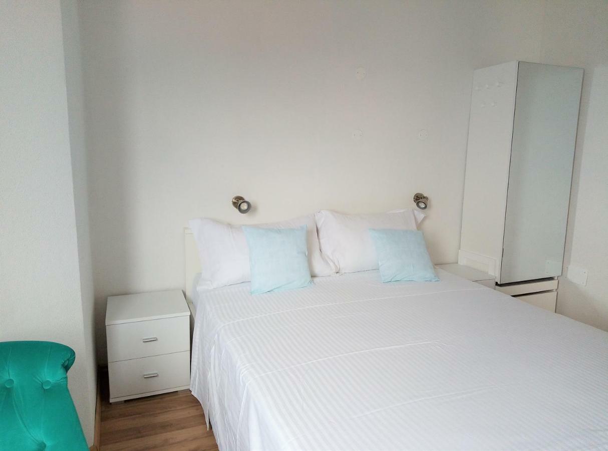 Apartments Kurelja Lastovo Ngoại thất bức ảnh
