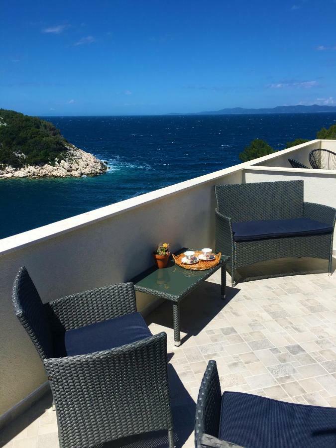 Apartments Kurelja Lastovo Ngoại thất bức ảnh